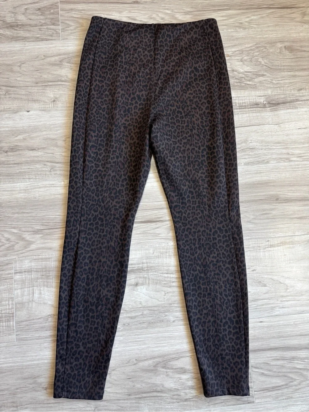 Liverpool Pull-On Reese Ankle Leggings Pants Leopard Animal Print Stretch Size 8
